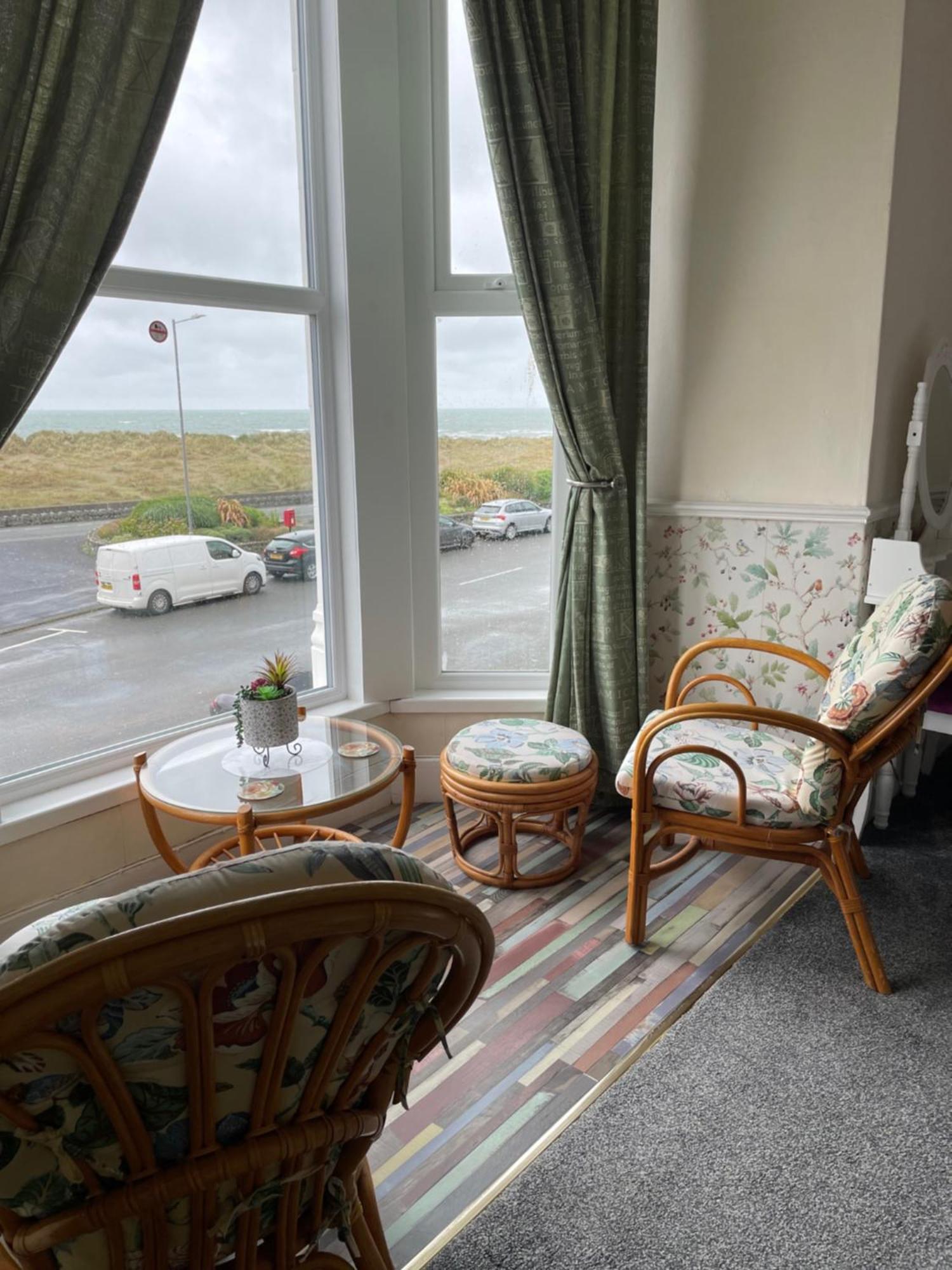 Seascape Hotel Barmouth Exterior photo
