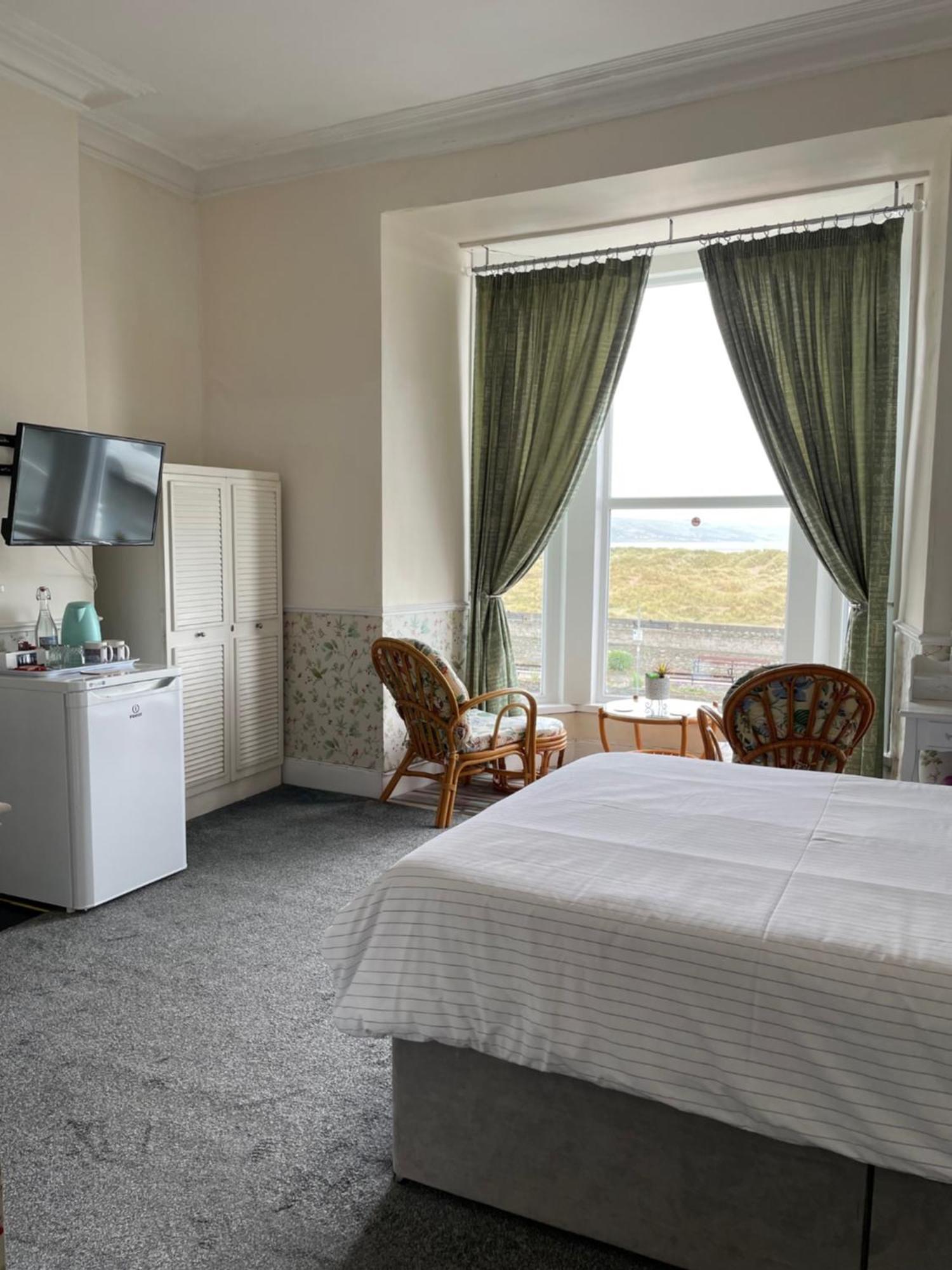 Seascape Hotel Barmouth Exterior photo